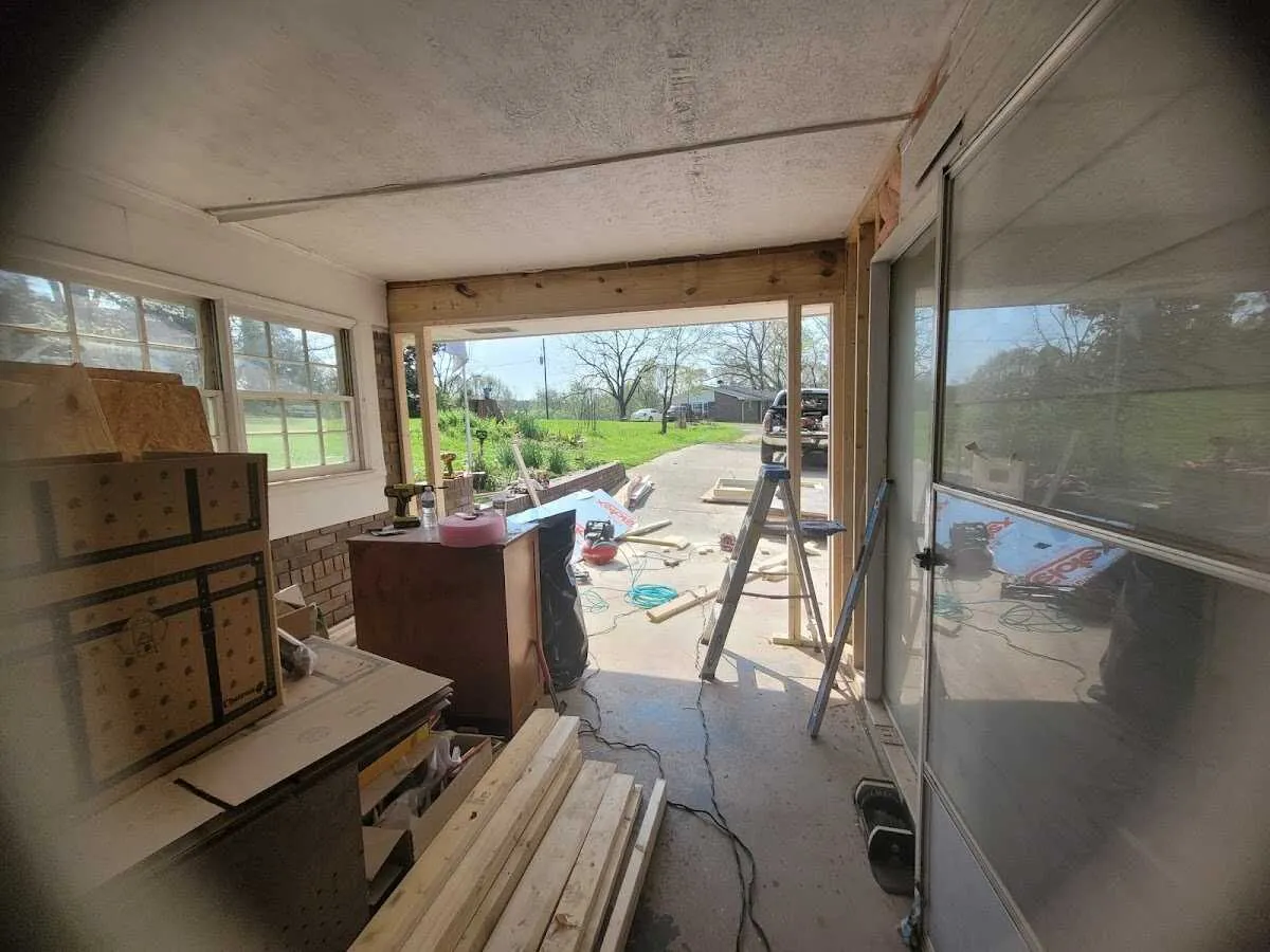 Air movers and dehumidifier for Water Mitigation Services in Cortland